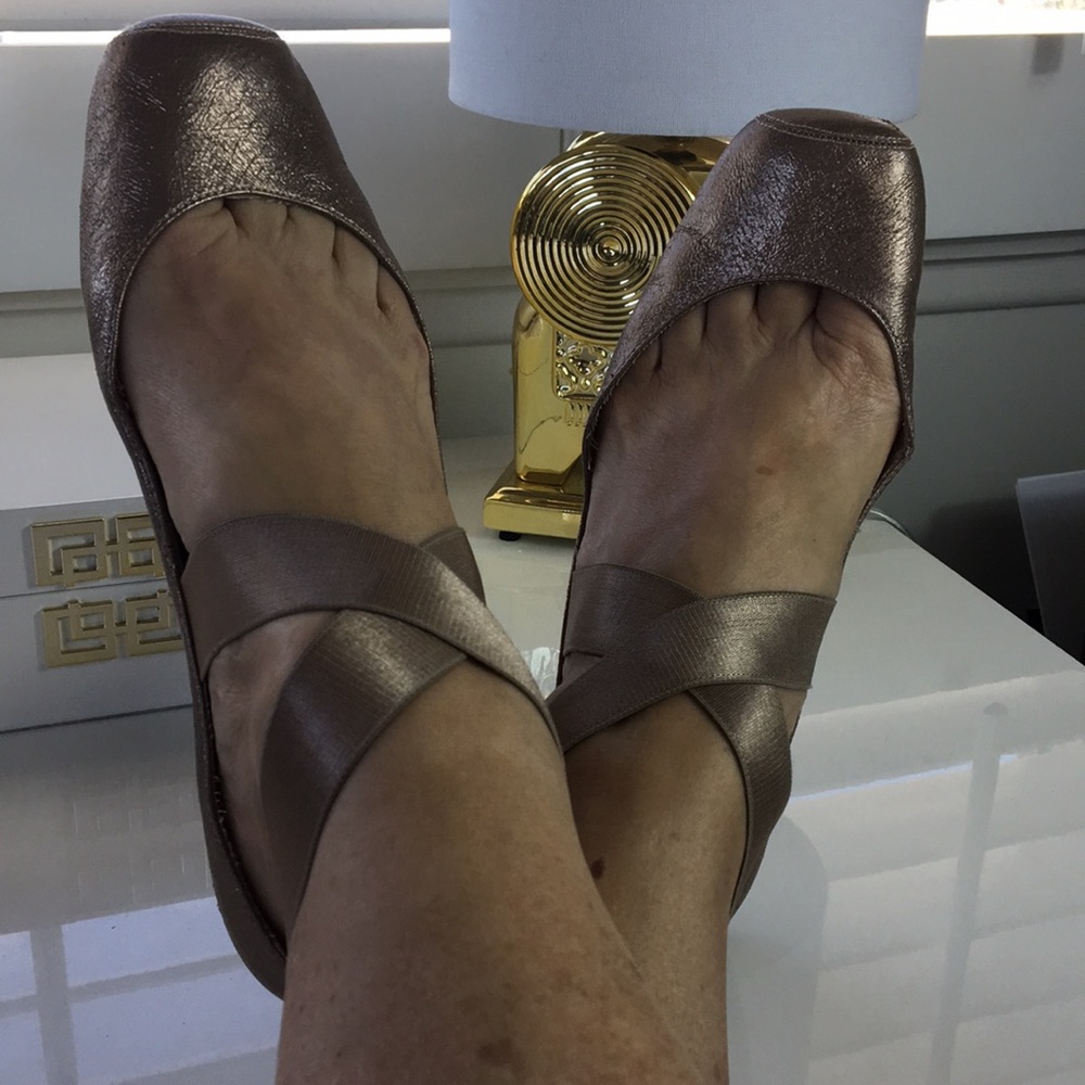 Jessica Simpson Flats 8🌼🌸SOLD🛑